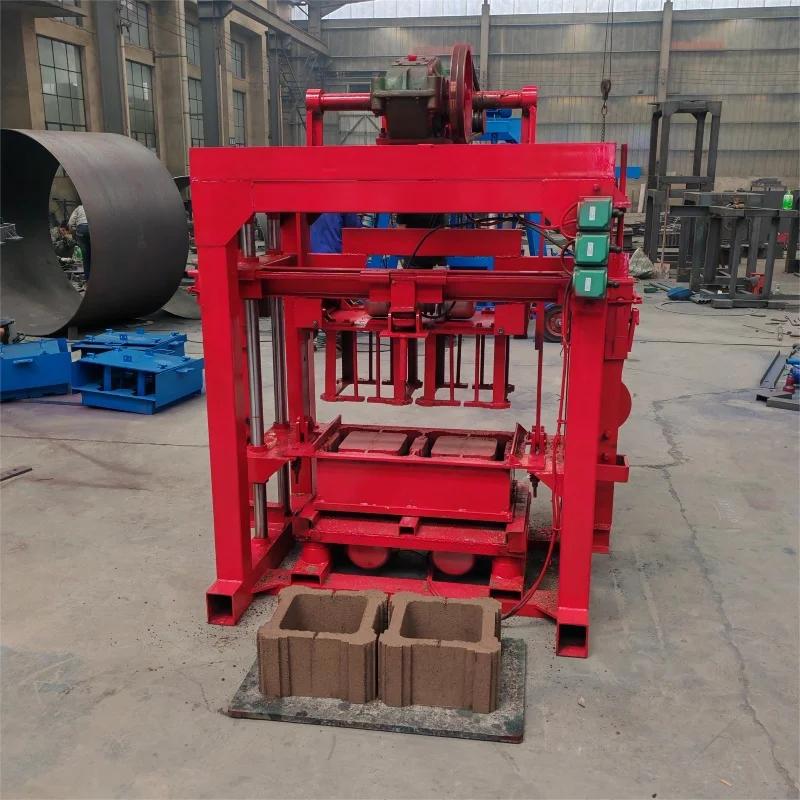 Machine à fabriquer des briques en plastique QTJ4-40 la plus vendue, machine à fabriquer des blocs d