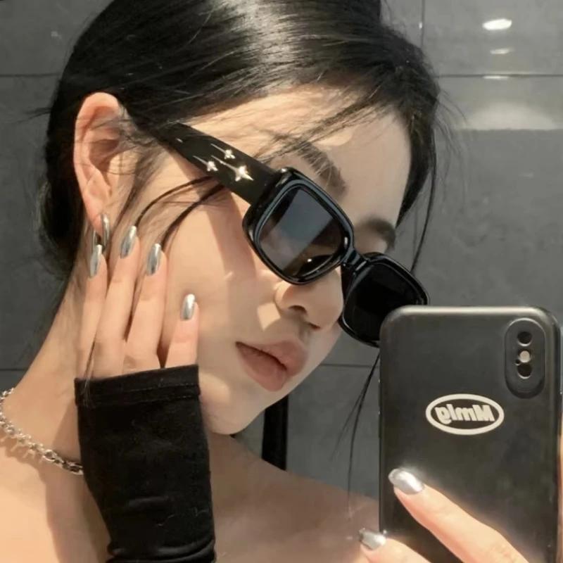 Lunettes de soleil randonnée Y2K carrées anti-lumière femme chat yeux colorées miroir punk sport