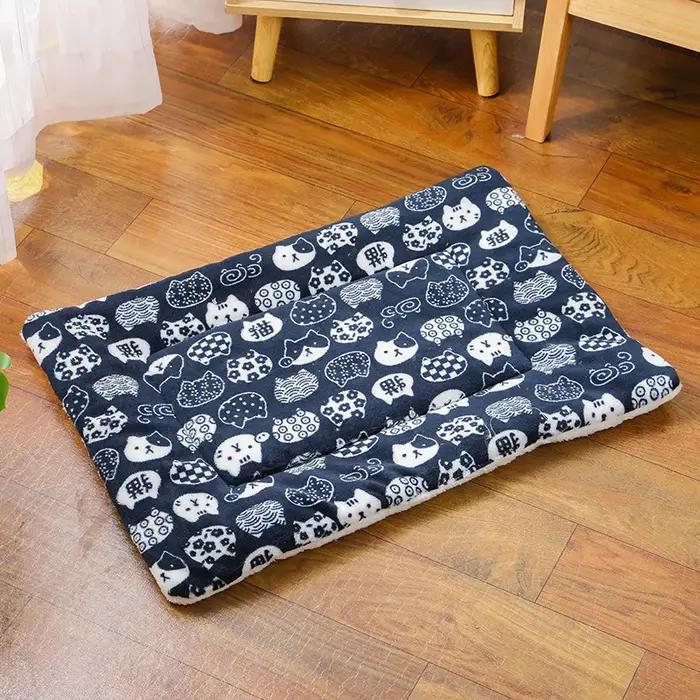 Tapis de couchage en flanelle pour animaux de compagnie, lit pour chien, lit pour chat, chiot, canapé, joli matelas, coussin pour petit et grand chien, couverture pour l'hiver