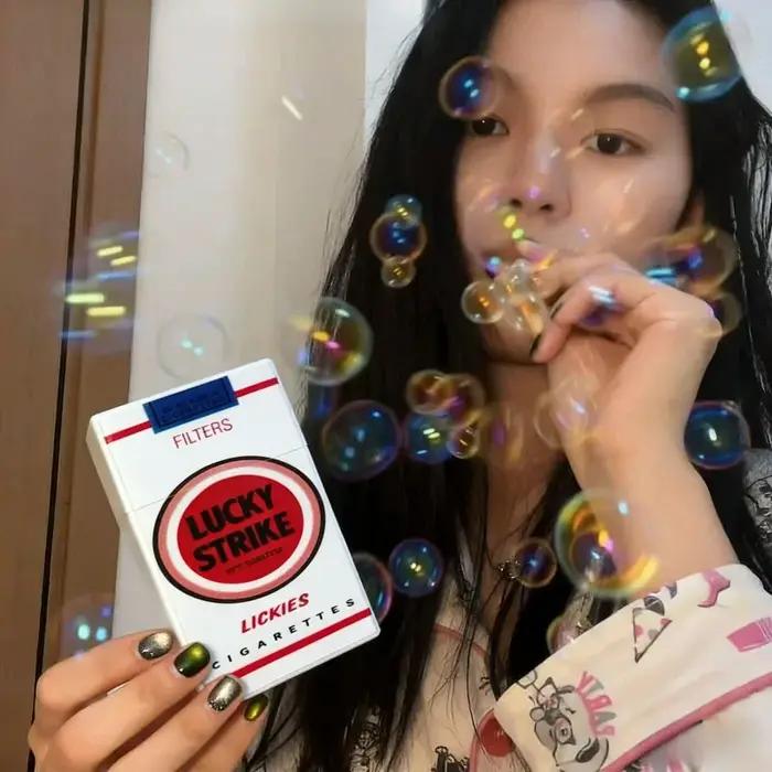 Boîte à cigarettes en plastique anti-stress avec machine à bulles portable pour adultes et enfants, accessoire de décoration et détente pour bureau et extérieur