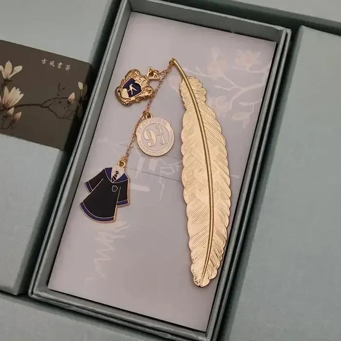 Harried Potter Marque-page exquis Plume d'Or Snitch Poudlard Poufsouffle Serdaigle Serpentard Gryffondor Pendentif Gland Marque-page