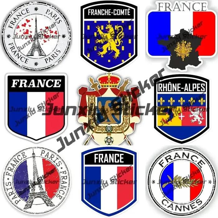 Tour Eiffel, Notre Dame Cathédrale Paris France Cannes Voyage Aventure Position mondiale Pays Autocollant Sceau rond Drapeau Emblème PVC