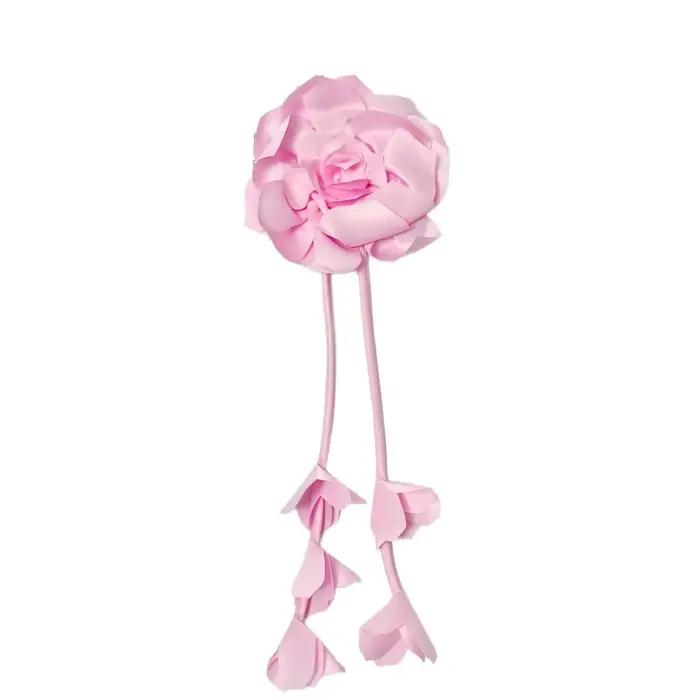 Broche Fleur en Tissu Faite à la Main pour Femme Élégante Épingle de Revers Florale Badge de Mariage Accessoire Vestimentaire Bijou Cadeau Occasions Spéciales