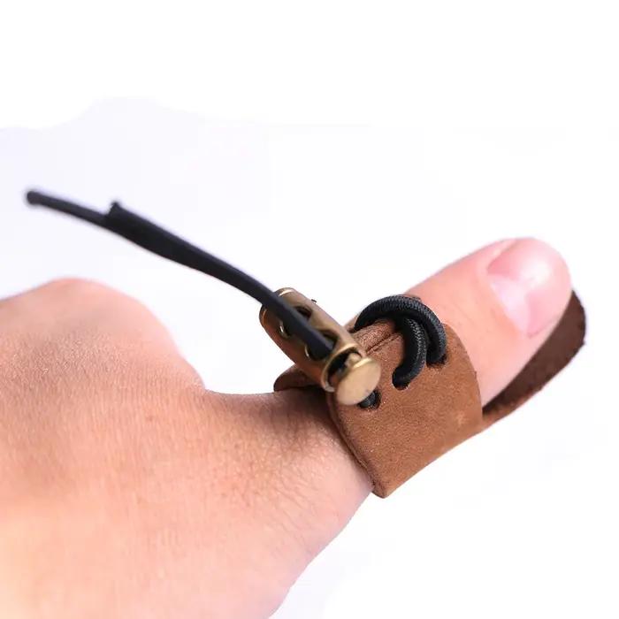 Protège-pouce réglable pour chasse et tir à l'arc en imitation cuir de vachette confortable pour homme et femme occaions de plein air