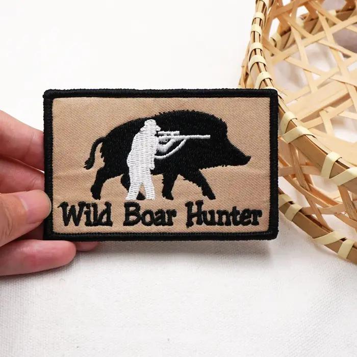 Patch brodé chasseur de sangliers