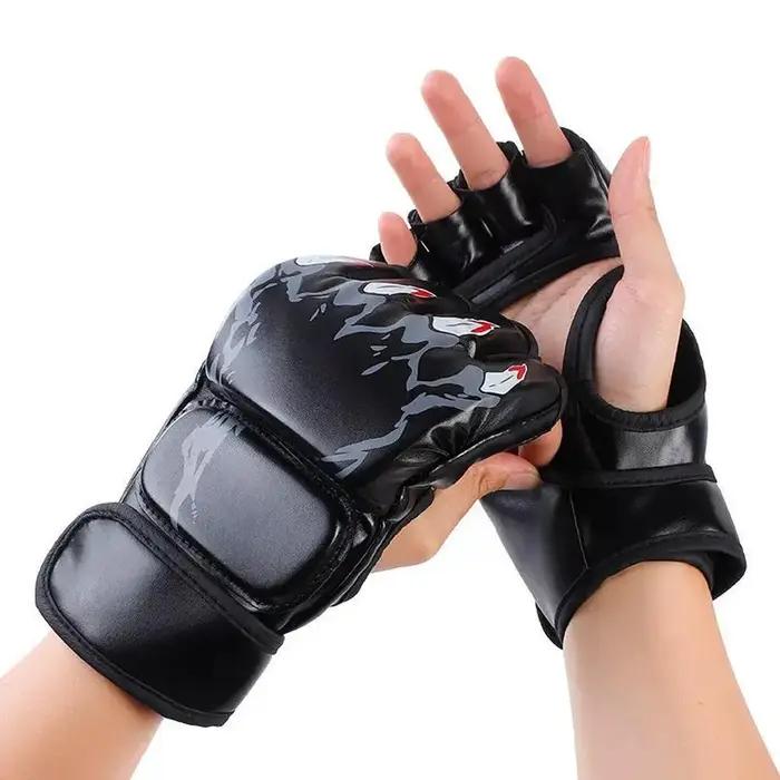 Gants de kick-boxing, gants de MMA