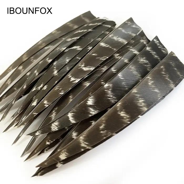 50 pièces IBOUNFOX plumes naturelles pour flèche en bois carbone 3/4/5 pouces plumes de tir à l'arc