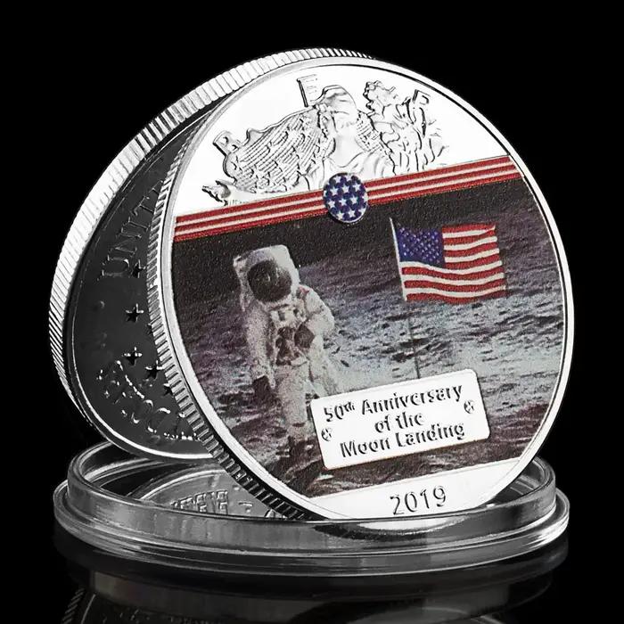 50e anniversaire de l'atterrissage de la lune 2019 pièce commémorative plaquée colorée cadeau de collection Apollo 11