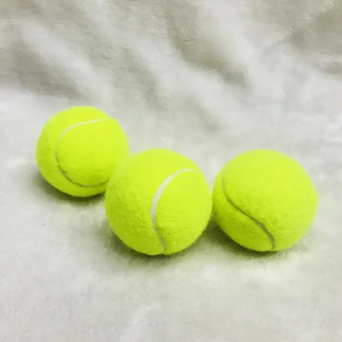 Balle de tennis haute qualité jaune fluorescent pour entraînement et jeu, résistante pour chiens, ballon d'entraînement de sport de plein air