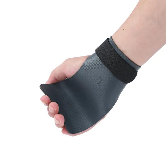 Une paire de poignées en carbone sans trou pour les doigts, pour Crossfit, traction, entraînement cr