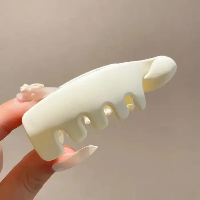1/4 pièces torsion banane pince verticale