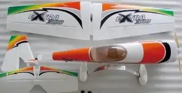 Modèle d'Aviation Extra300 Troisième Génération Effets Spéciaux 3D Ailes V3 Portée 1 Mètre Occasions Spéciales Cadeau D'Anniversaire