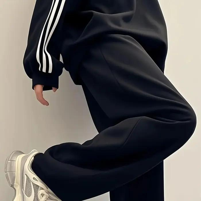 Pantalon de sport ultra ample pour hommes. Gris clair