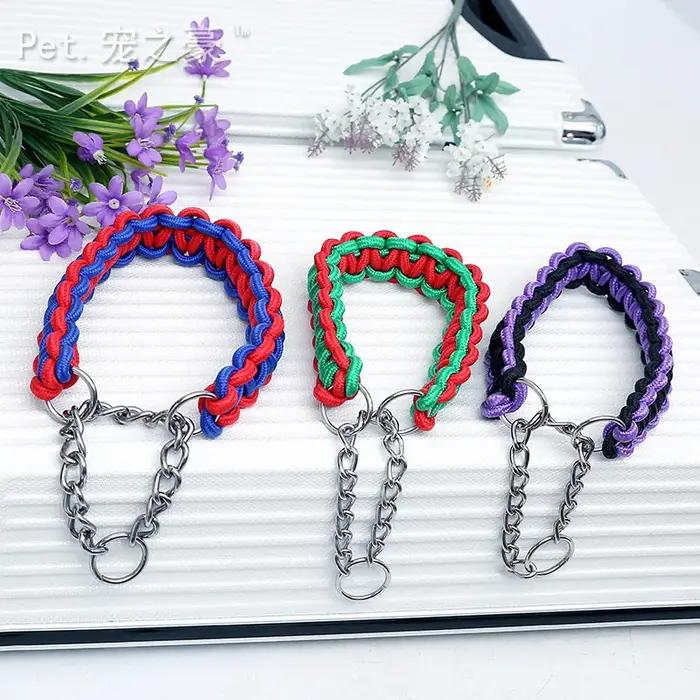 Collier de haute qualité réglable pour chiens moyens et grands en fibre avec fonction séparable pour promenade et occasions spéciales