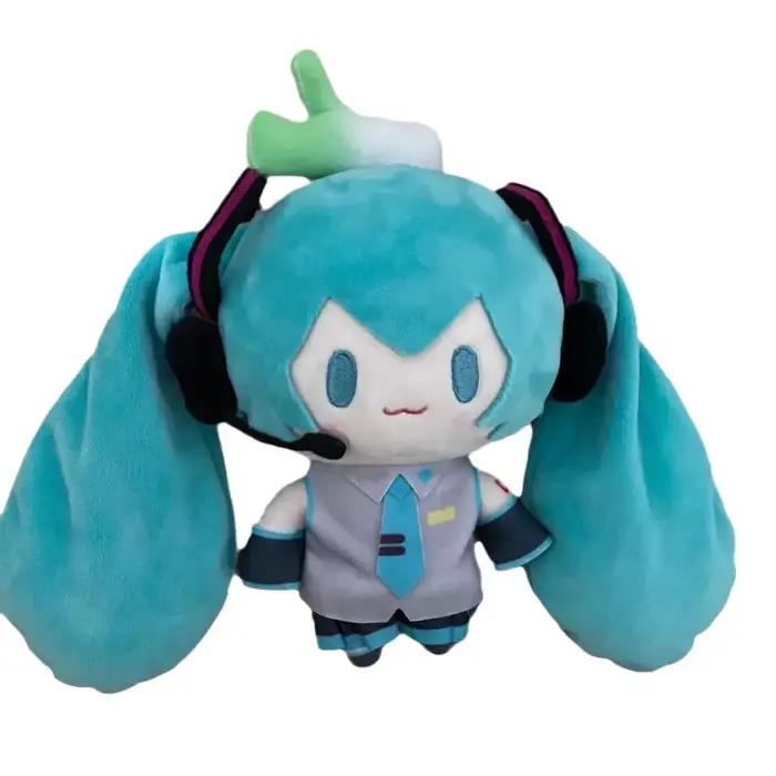 Hatsune Miku Fufu poupée en peluche présente des cadeaux d'anniversaire autour
