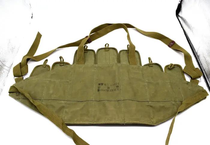 Surplus de la pochette de plate-forme de poitrine originale de type 56