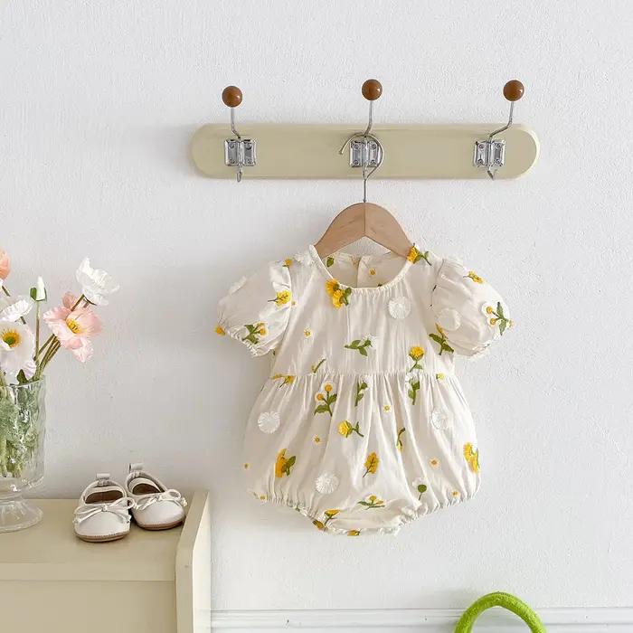 Vêtements d'été pour filles, body une pièce à manches courtes avec broderie de marguerites, 2025