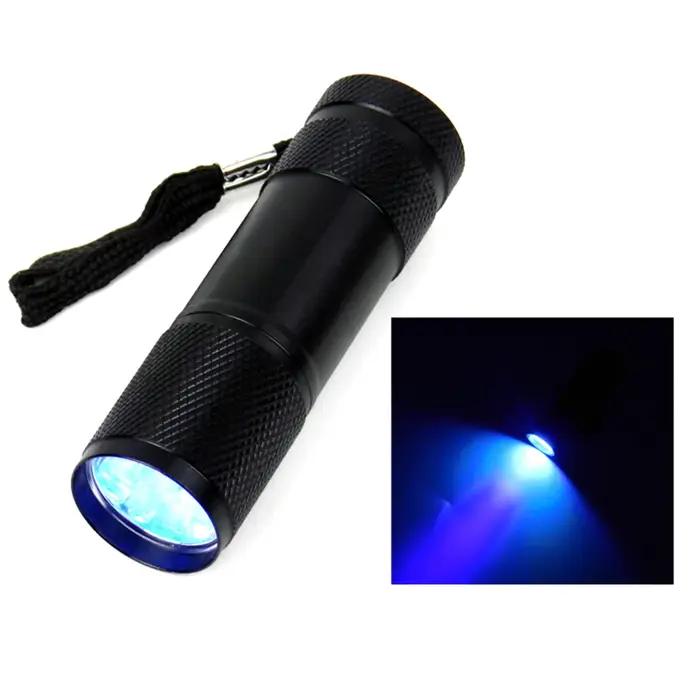 Lampe de poche UV de détection d'urine pour animaux de compagnie