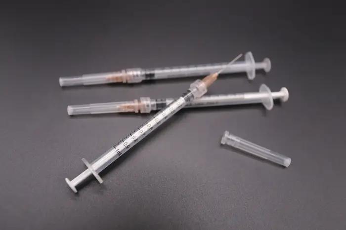 Seringues stériles jetables en plastique de 1 ml/3 ml/5 ml/10 ml, pour laboratoires scientifiques, a