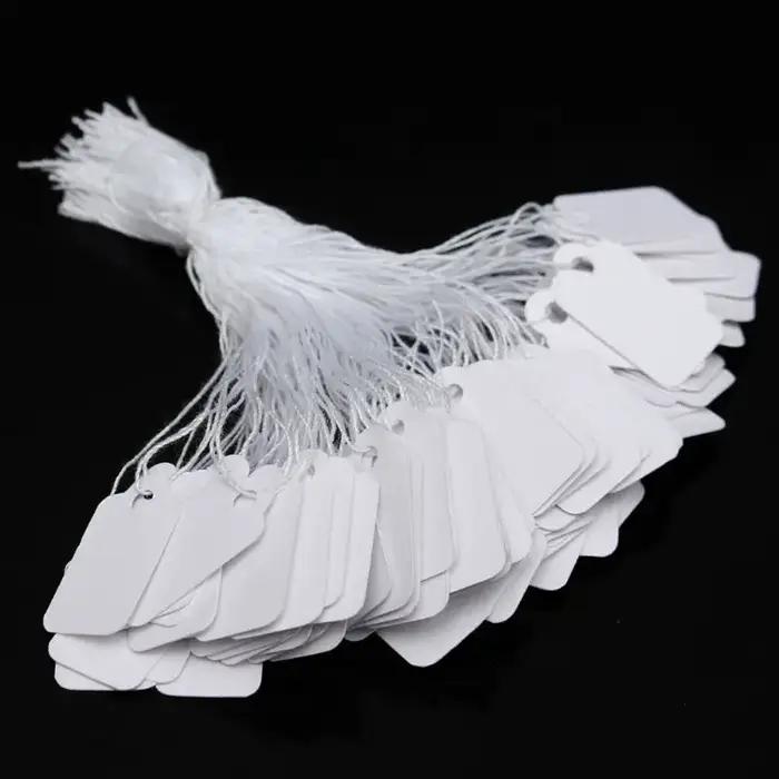 Étiquettes de prix en papier pour bijoux et accessoires élégantes pour collection et exposition occassions spéciales