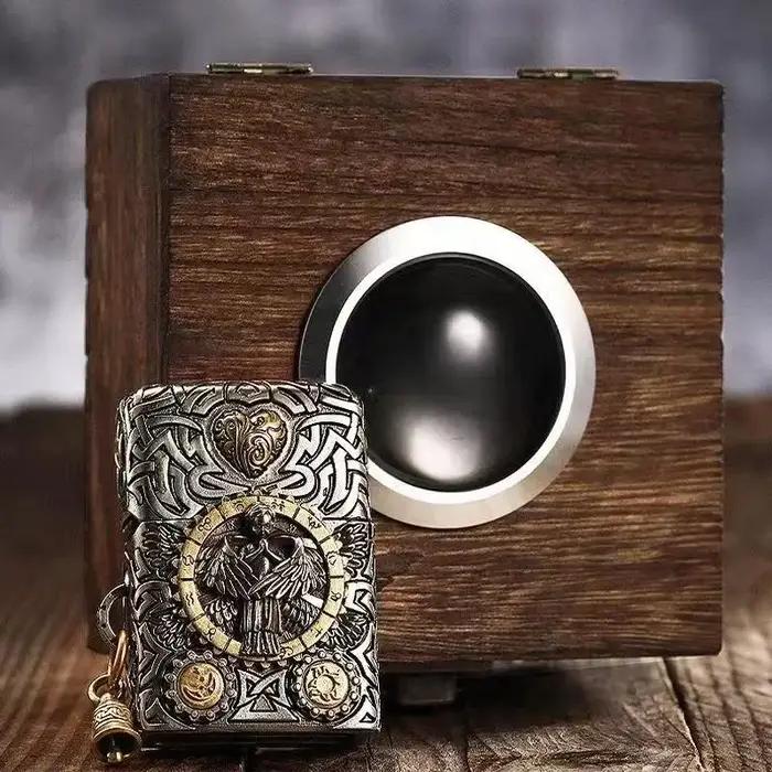 NOUVEAU Briquet à essence Six Winged Angel Armor