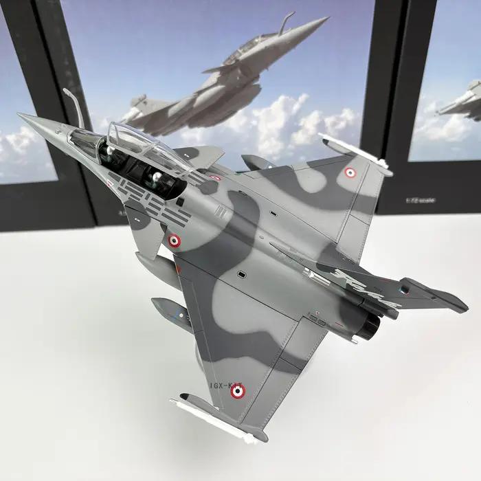 Moulé sous pression 1:72 échelle français Rafale B chasseur Simulation alliage métallique avion modèle Collection décoration cadeau camouflage Ver