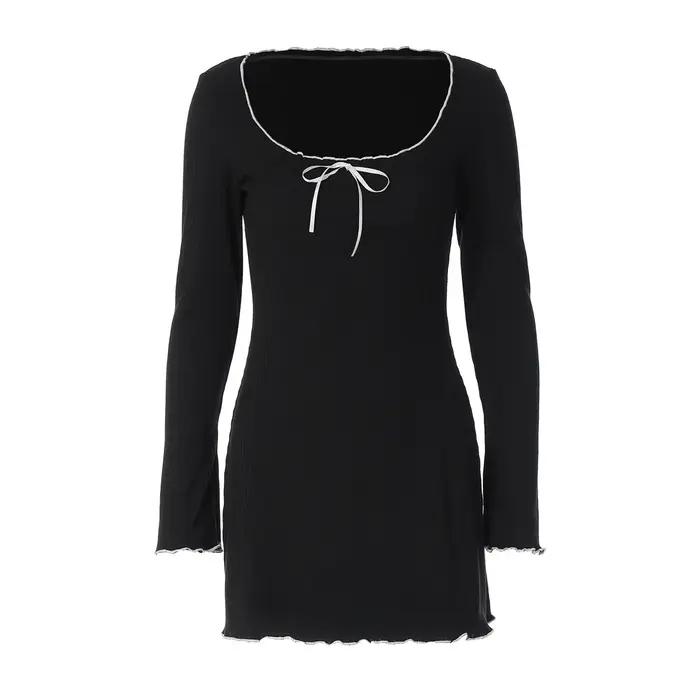 Vêtements pour femmes, nouveau produit d'automne 2021, col en U, couleur contrastée, bord champignon noir, taille amincissante