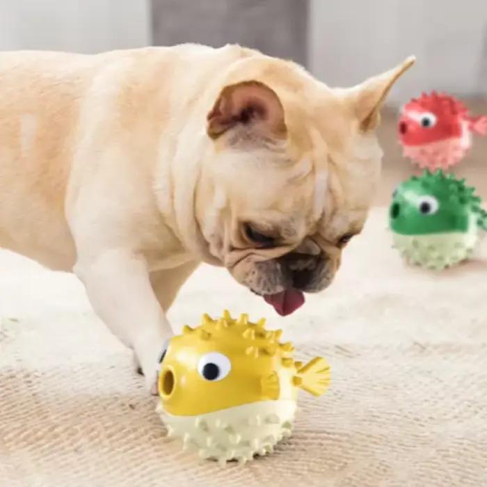 Jouet en forme de poisson rebondissant balle sonore résistant aux morsures pour chiens soulageant l'ennui et nettoyant les dents occasions spéciales