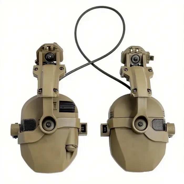 Casque tactique avec écouteurs intégrés