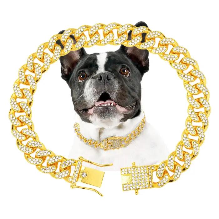 Collier pour chien en or et diamants