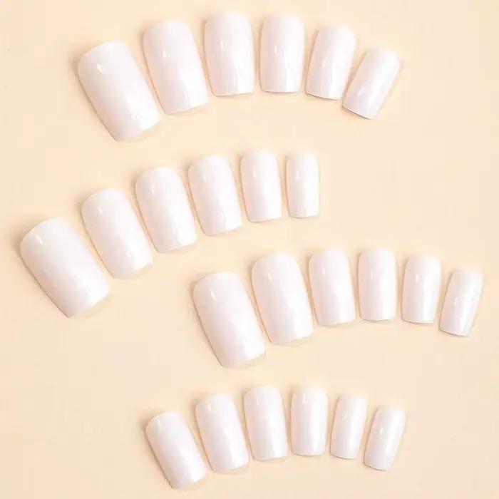 ARTAUG 24 pièces presse sur ongles moyen blanc carré presse sur ongles doux presse sur ongles coréen