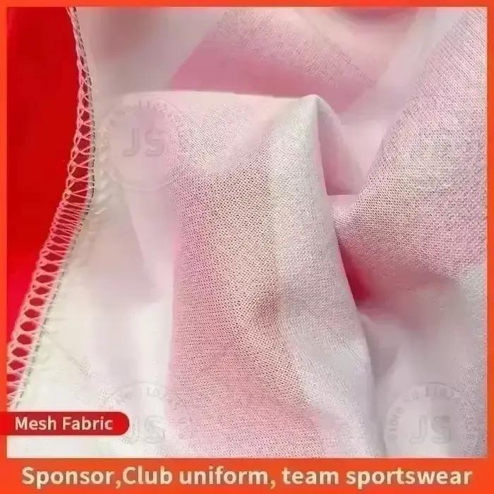 T-shirt de football rouge de l'équipe nationale du Maroc 2026 – Vêtement de sport unisexe à col en V avec motif script et étoile – Nouvelle collection 2026