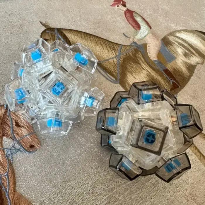 Nouveau porte-clés fidget Magic Ball à 12 touches, boutons de clavier DIY, capuchon de clavier pour