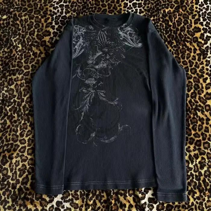 Y2K Hottie Grunge Cyber Mall Goth T-shirt thermique crânes graphique imprimé à manches longues pulls hauts femmes Vintag