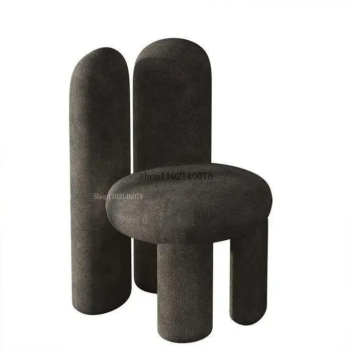 Chaise de salon nordique moderne élégante rembourrée bois et métal pour salon et décoration intérieure occasions spéciales