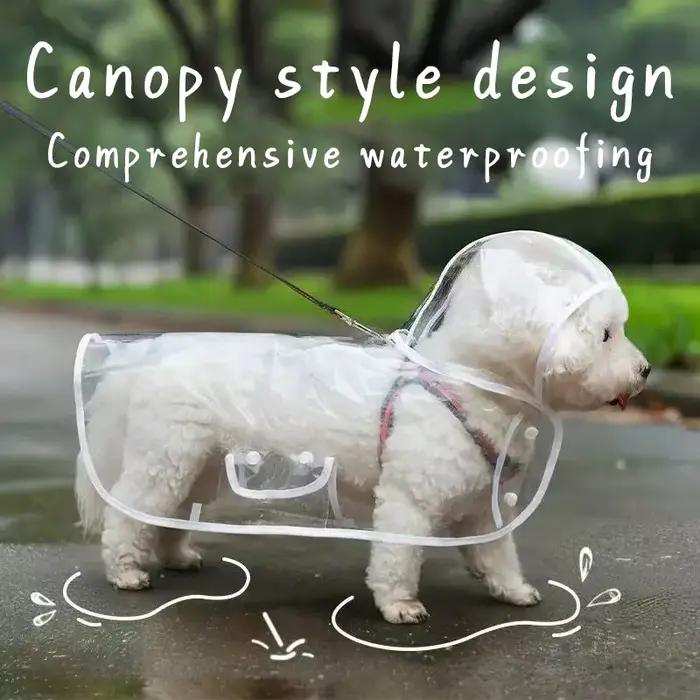 Chiens saute, imperméable transparent avec chapeau