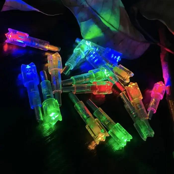 Encoches éclairées LED T64.html pour arbalète de tir à l'arc de chasse flèche ID 6,4mm avec boulons couleurs gris clair jaune clair kaki foncé vert clair