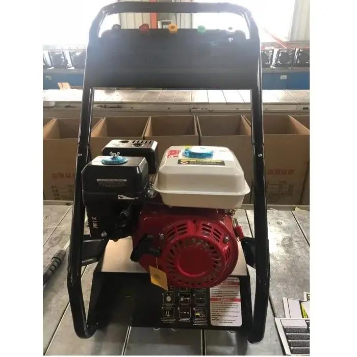 Équipement de nettoyage de voiture portable 6,5hp quatre temps