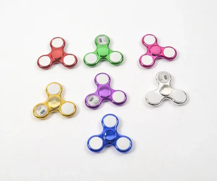 Fidget Spinner lumineux à lumière LED créative, 6 couleurs, changements de main, Golw dans la nuit,