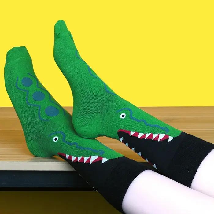Chaussettes requins cartoon - Style streetwear skate - Tendance urbaine - Homme femme