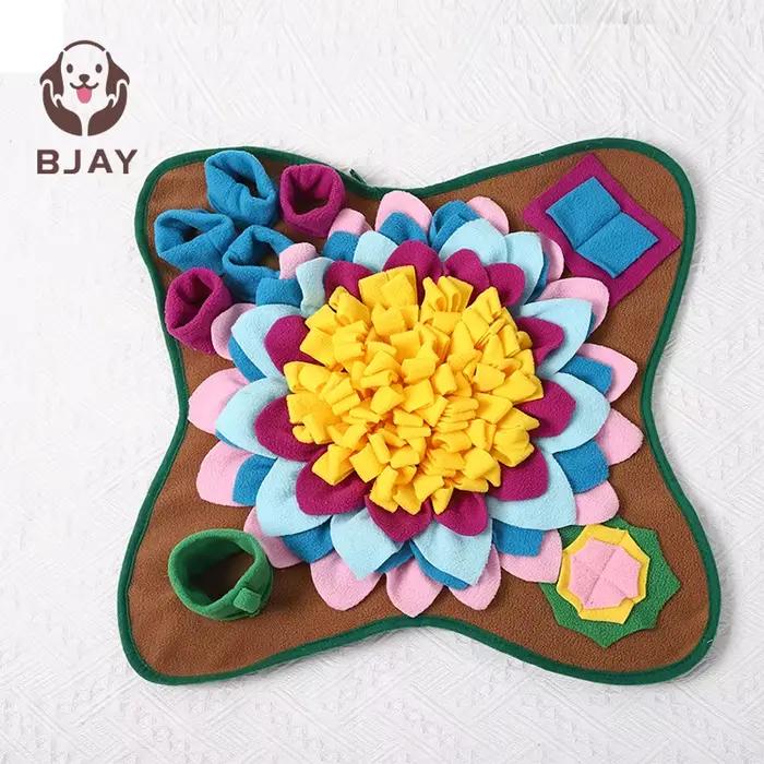Bon tapis à reniflage pour animaux de compagnie pour chiens