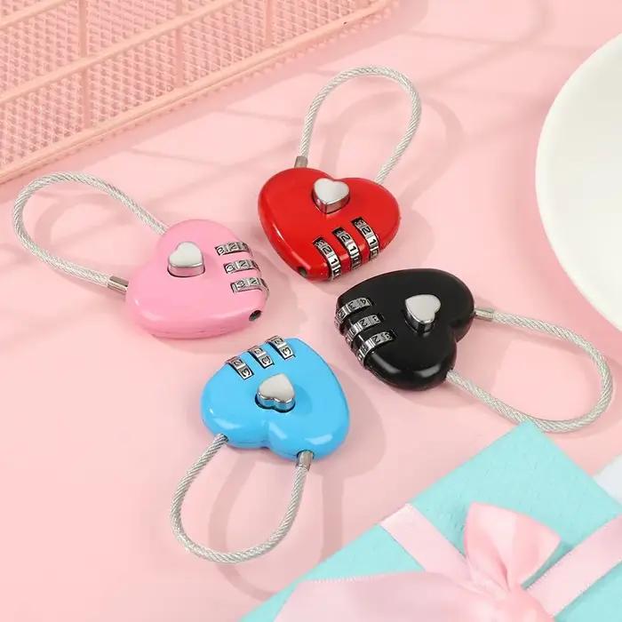 Serrure en forme de coeur pour valise de voyage avec code a trois chiffres protection voyage cadeau original pour femme occassions speciales
