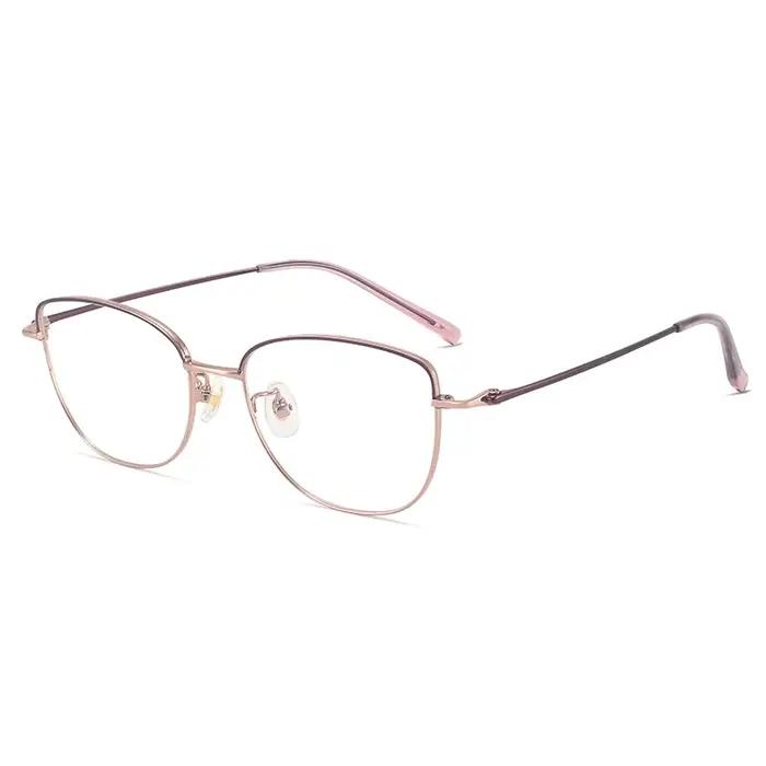 YIMARUILI Ultra léger alliage de titane femmes oeil de chat lunettes cadre mode tendance papillon optique