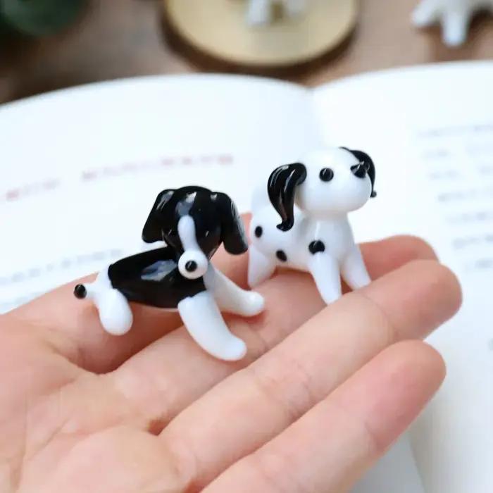 Figurines de chien en verre soufflé faites à la main, figurines de chien artistiques en verre, objets de collection, décorations pour étagères, maison, bureau, ferme, centre de table