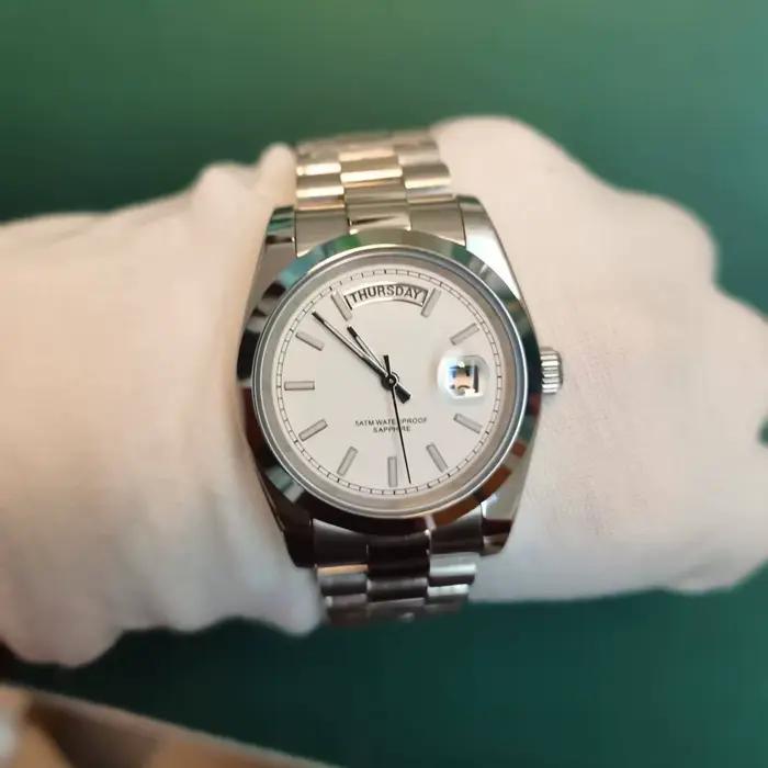 Montre homme élégante boîtier 36mm acier inoxydable verre saphir étanche 50m mouvement quartz