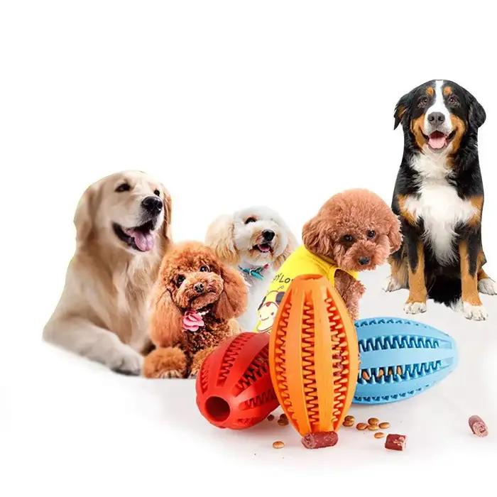 Balle distributrice de nourriture interactive en caoutchouc pour chiens de petite, moyenne et grande taille, jouet de nettoyage des dents, balles couineuses à remplir de friandises pour chiens, jouets pour chiens occasions spéciales