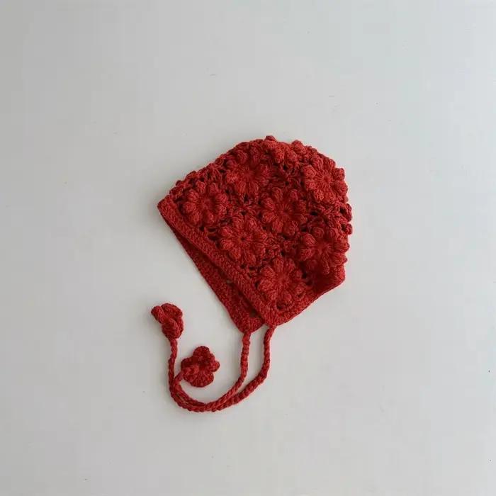 Chapeau tricoté pour bébé fille