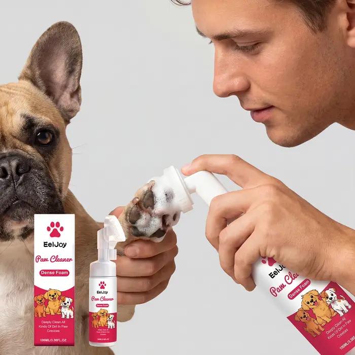 Mousse nettoyante pour pattes de chiens et chats 100 ml avec brosse