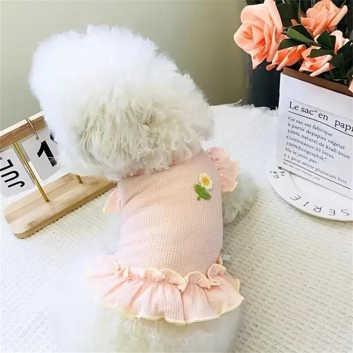 1PC Nouvelle robe pour animaux de compagnie brodée macaron avec bords à volants et gilet respirant s