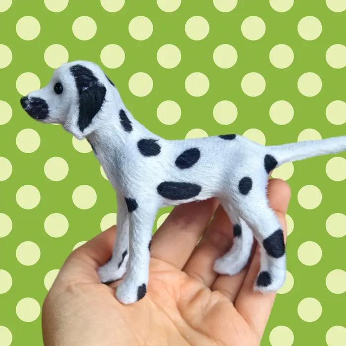 Mini poupée de compagnie imitation série Dalmatien